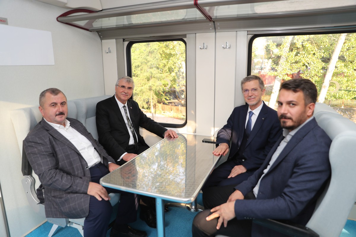 Şehrin yeni sembolü Çınarlı Vagon Kıraathanesi: “Çark manzarasında çay sohbetinde buluşacağız”