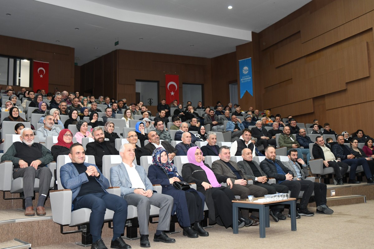 Faruk AKSOY Ülkesine Geldi