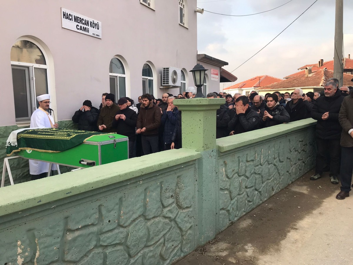 Eğitim Müfettişi Kerim Mercanın vefatı büyük üzüntü yarattı.