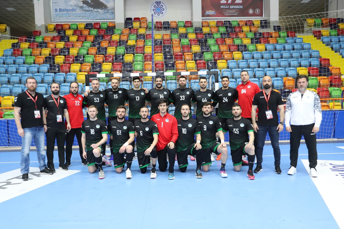 Büyükşehir hentbol İzmir’de  galibiyet için sahaya çıkacak