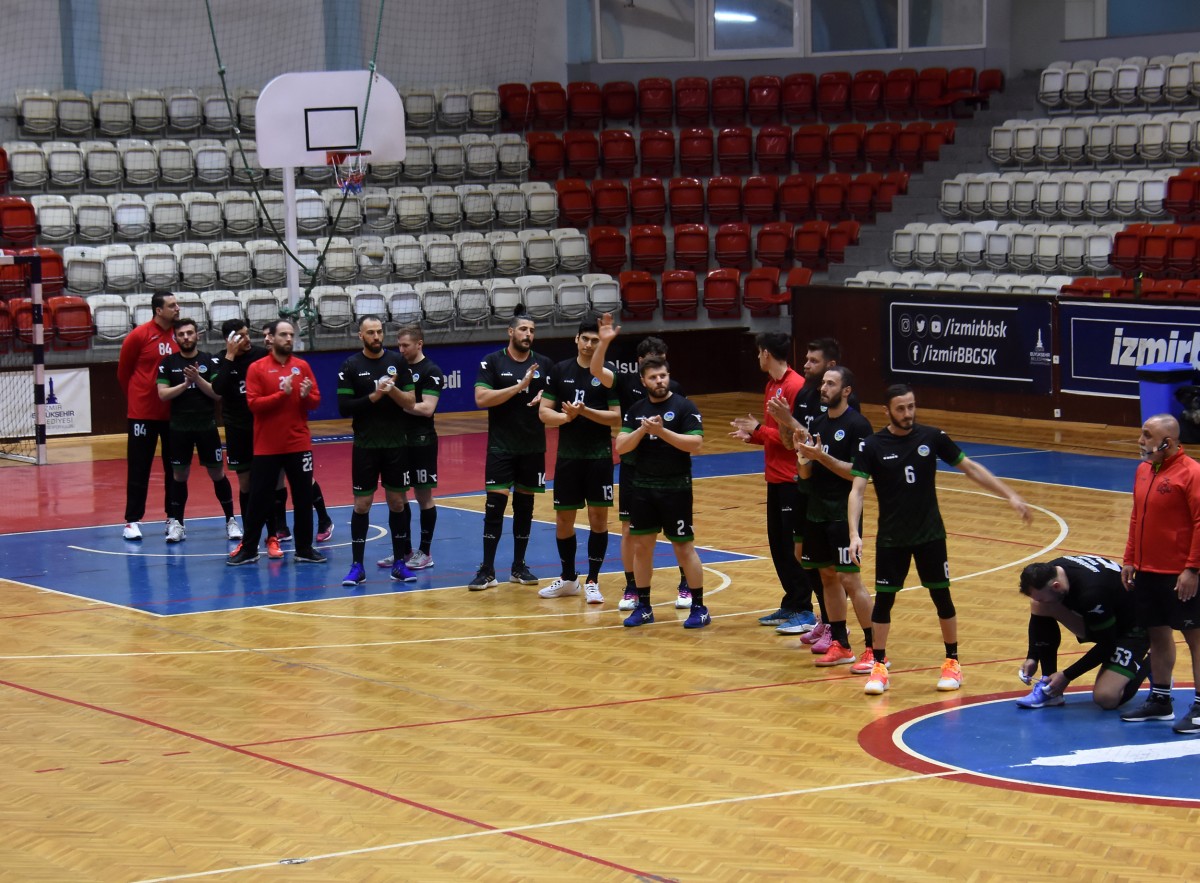 Büyükşehir hentbol İzmir’den galibiyetle dönüyor