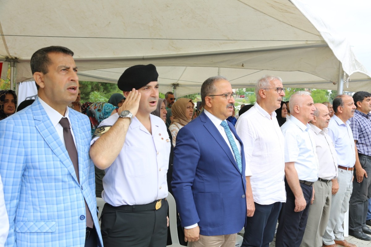 24. Yılında Deprem Şehitleri Serdivan'da Anıldı