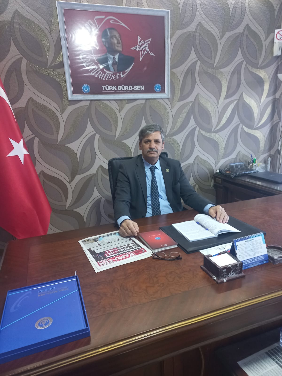 ’MEMUR VE EMEKLİNİN MAAŞLARI GELECEK İKİ YILDA 15 PUAN ERİYECEK’’