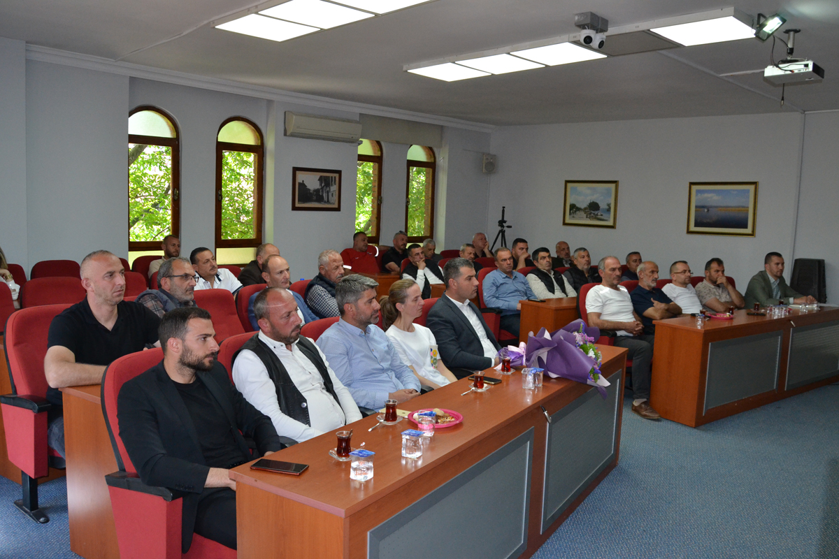 bBaşkan Şahin’in, Muhtarlarla Bir Araya Geldi