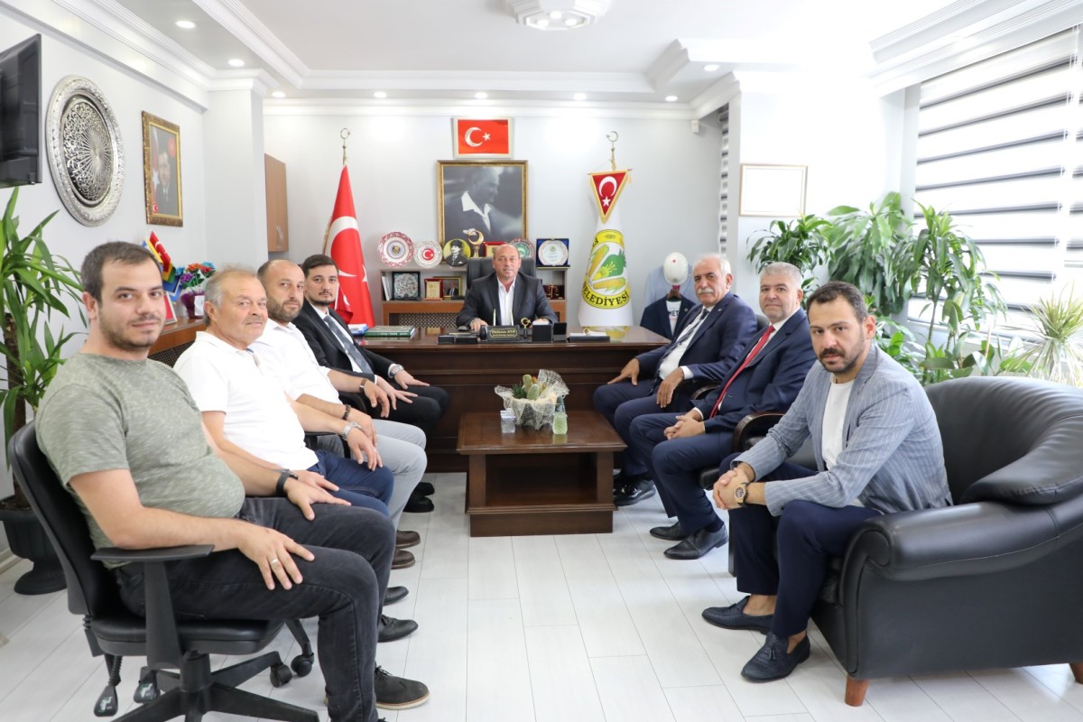 İYİ Parti Üst Düzey Heyetinden Ferizli Belediyesi Başkanı Mehmet Ata’ya Ziyaret