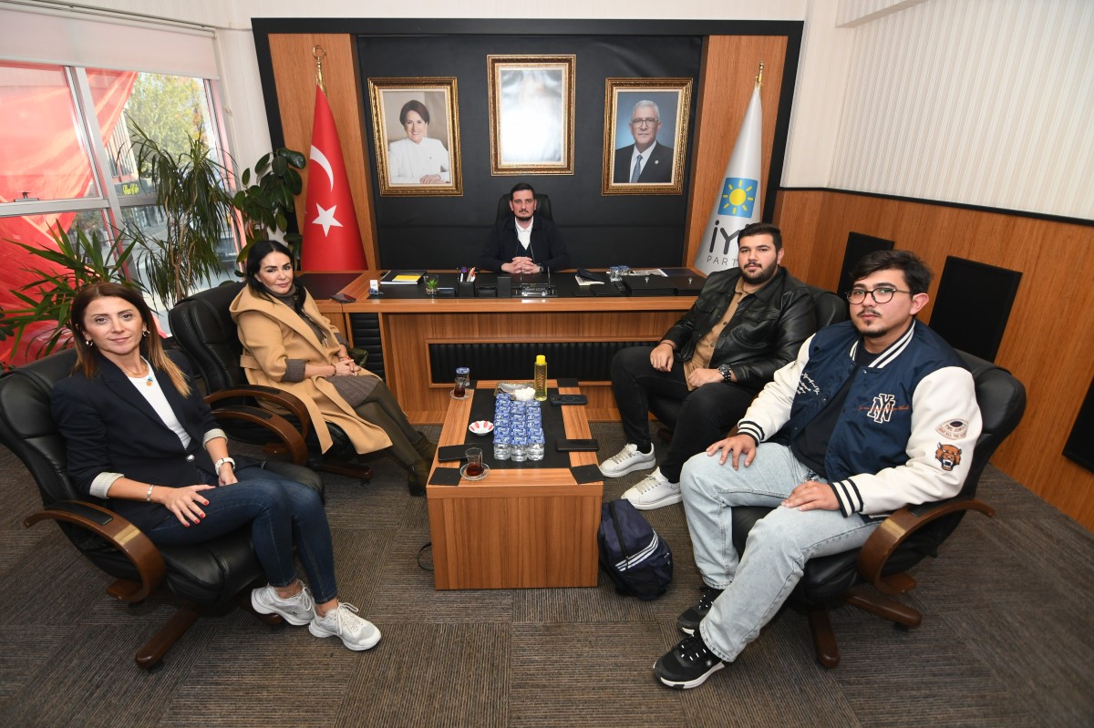 İYİ PARTİ İL BAŞKANI UYGULAMALI BİLİMLER FAKÜLTESİ ÖĞRENCİLERİNİN SORUNLARINI DİNLEDİ