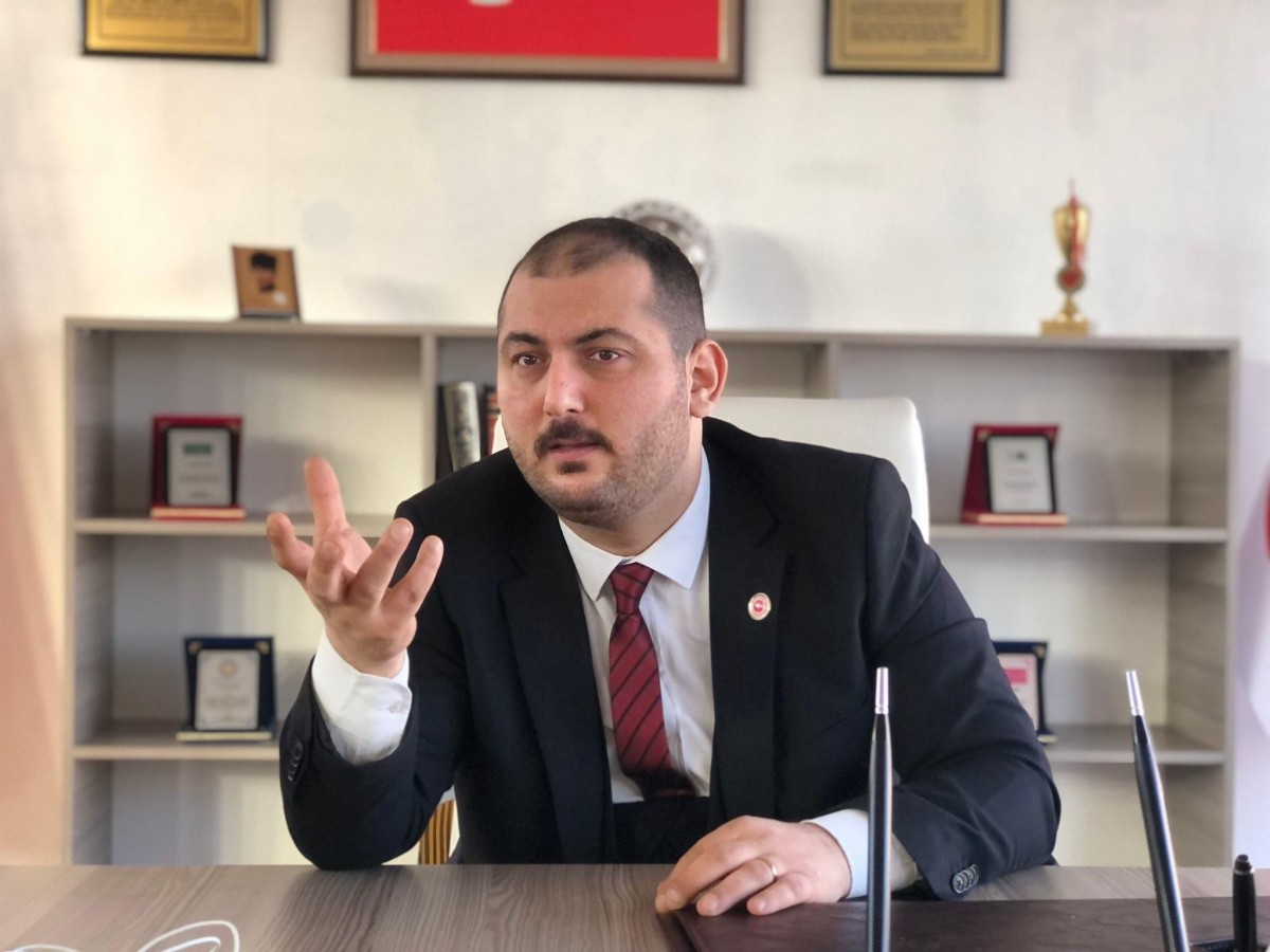 GENEL BAŞKAN AHMET SEVİM: “TÜRK POLİSİ, CUMHURİYETİMİZİN VE ADALETİN GÜVENCESİDİR”