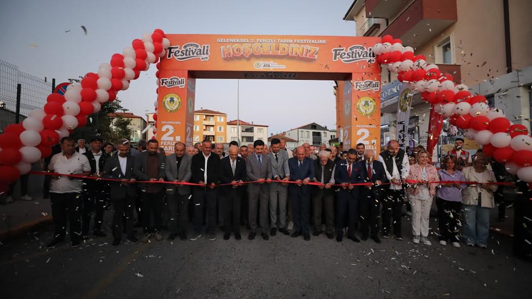 Ferizli 2. Tarım Festivali Muhteşem Finalle Tamamlandı