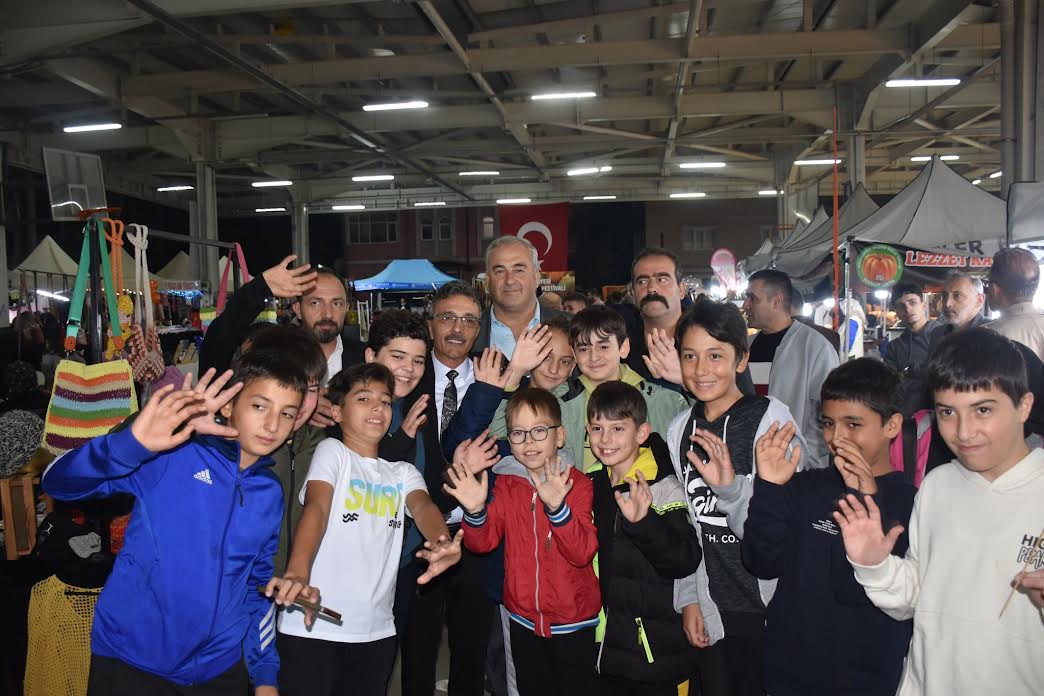 Erenler Belediyesi 1.Kabak Festivali Coşkuyla Başladı 