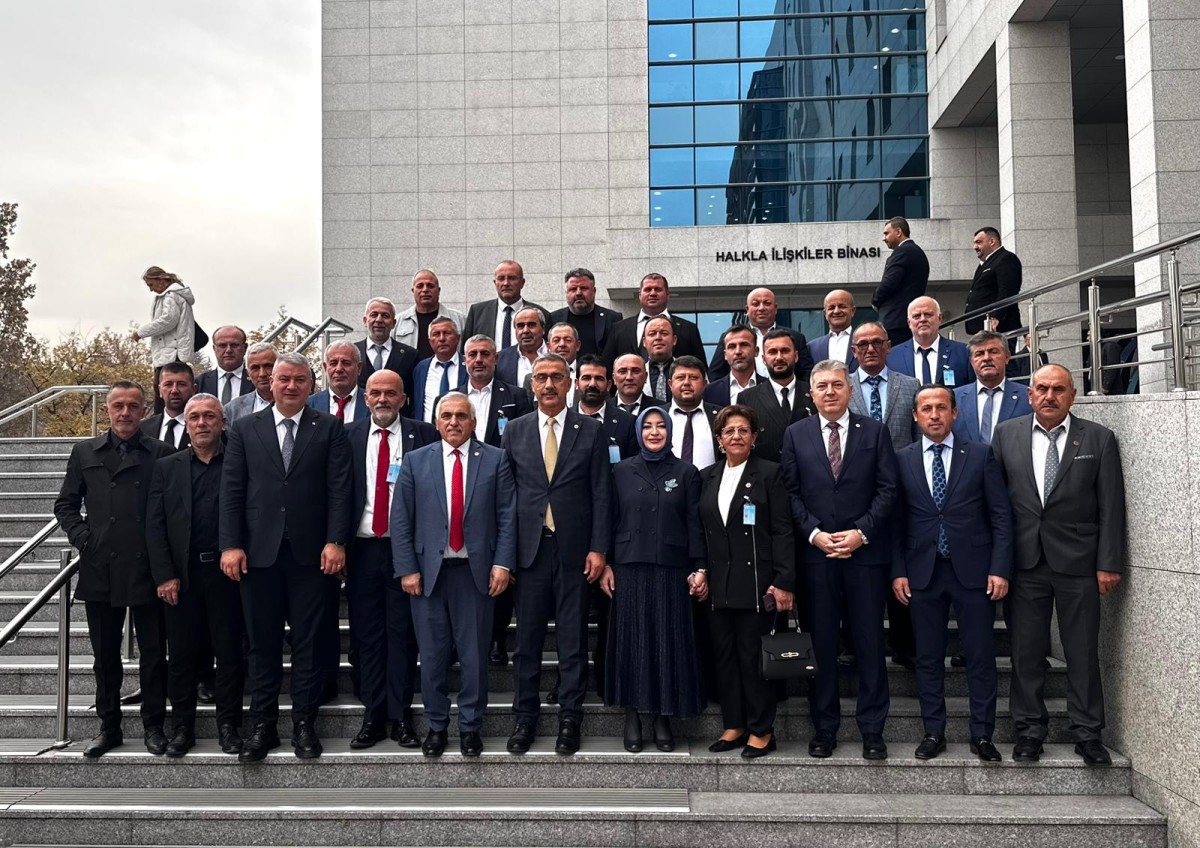 Serdivan'ın Projeleri Ankara’nın Zirvesinde: Başkan Çelik'ten Yoğun Temaslar