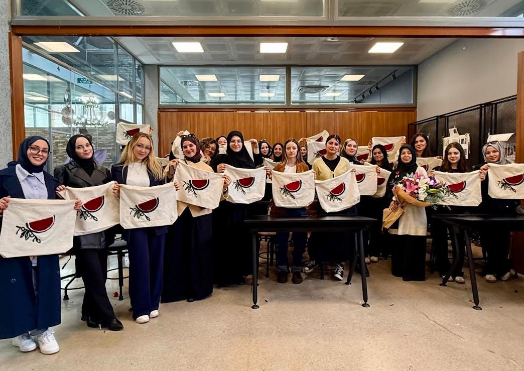Öğrenciler Keçe Üretimini Deneyimledi