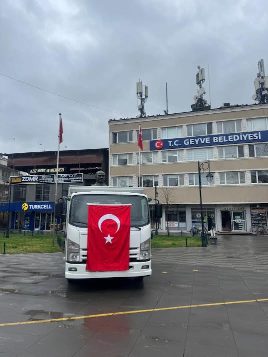 Geyve Belediyesi Araç Filosunu Güçlendirdi 