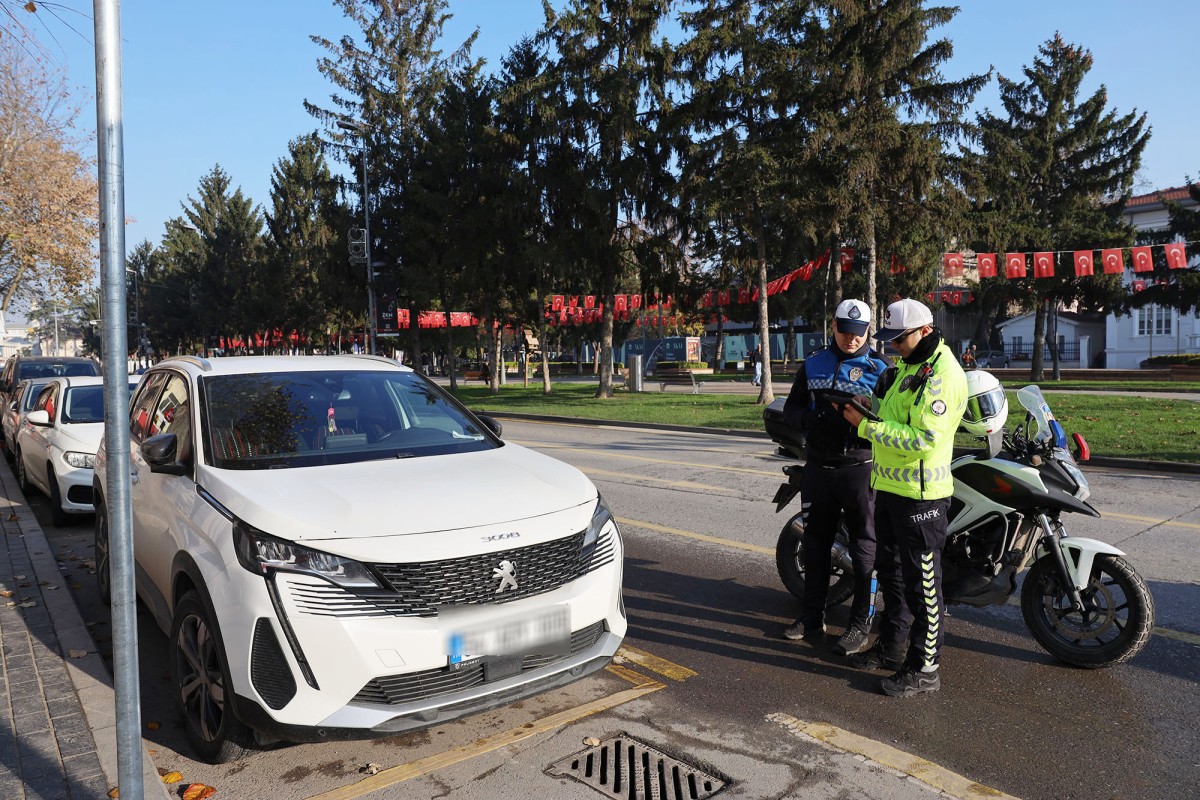 Kasım Ayında 2 Bin 264 Araç Trafikten Men Edildi