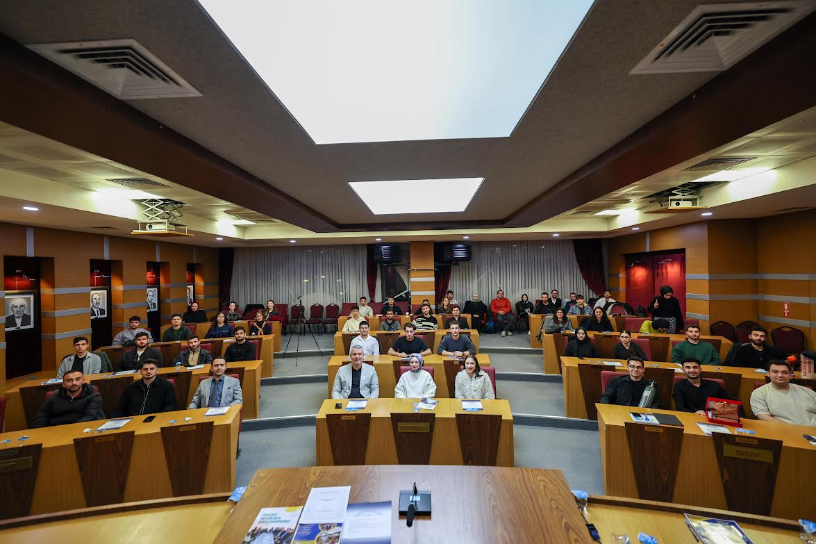 Gençliğin Meclisi Toplandı