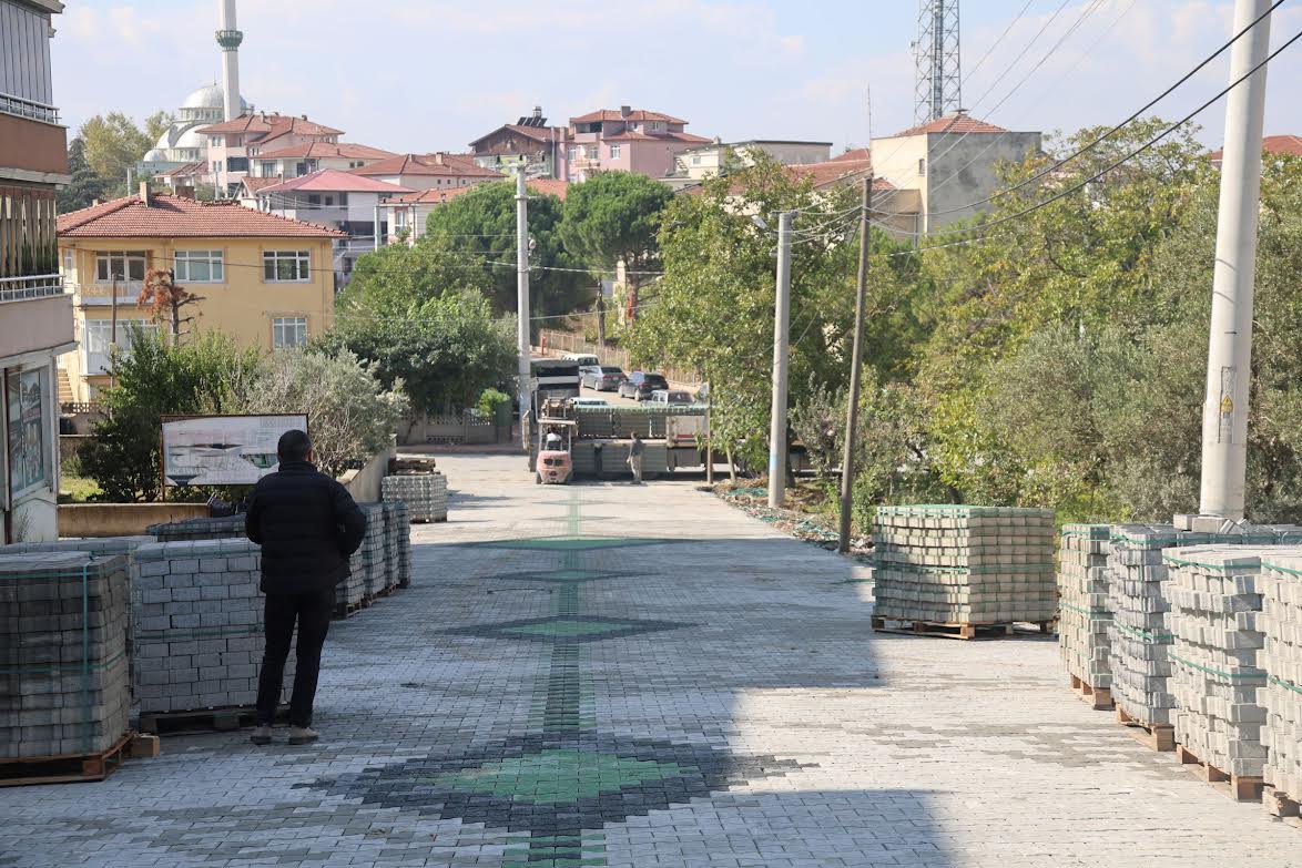 İki Yılda Yaklaşık 200 Bin Metrekare Parke Taşı Çalışması Yapıldı