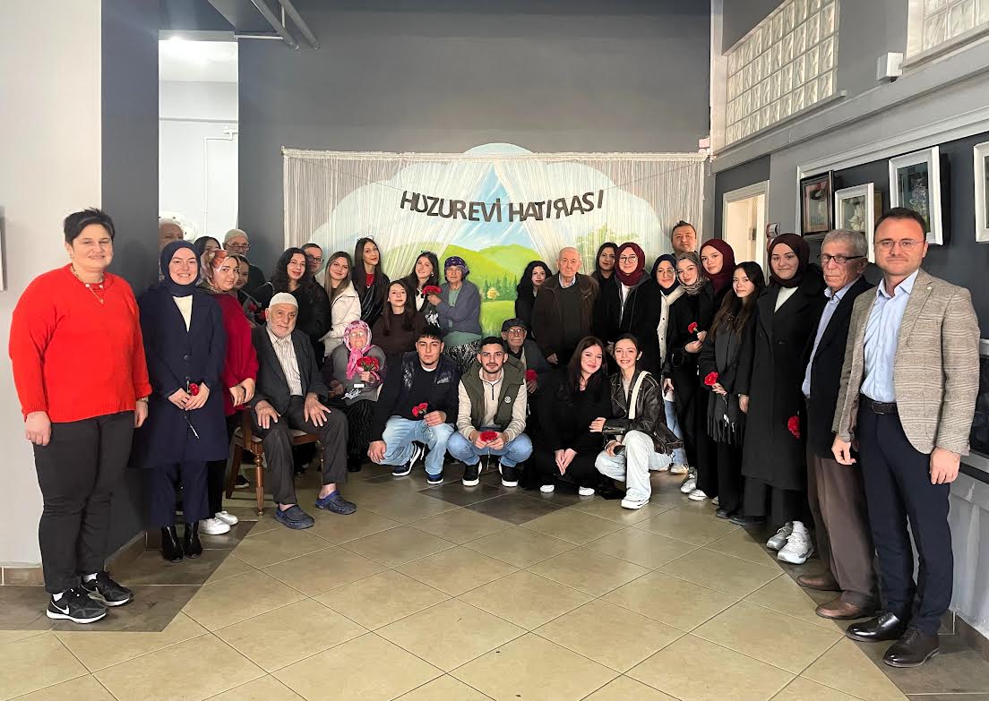 SUBÜ Öğrencileri Huzurevi Sakinleriyle Buluştu