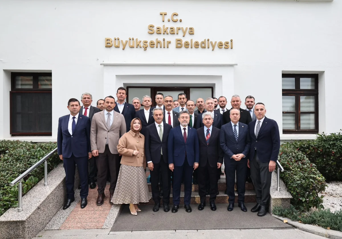 Bakan Yumaklı’dan Sakarya’ya destek:
“Gerekli desteği vermeye hazırız”