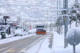 Kar Yağışı Nedeniyle 2 İlçede Eğitime Ara