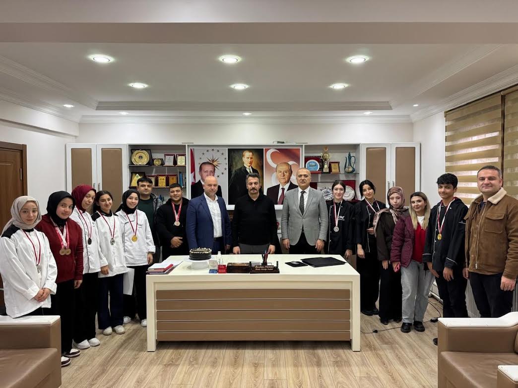 Taraklılı Şampiyonlardan Protokole Anlamlı Ziyaret