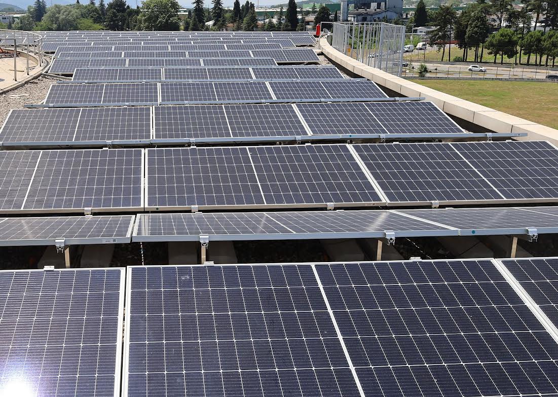 Terminal GES Hizmet Binalarına Elektrik Üretiyor