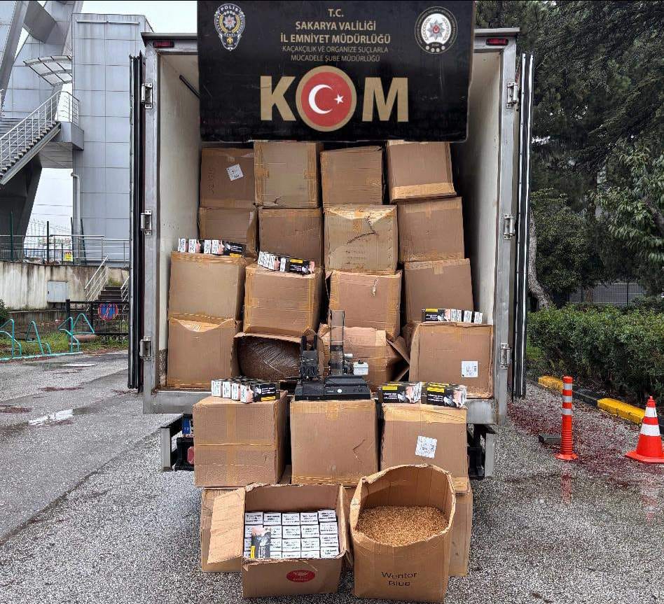 Sakarya'da Kaçak Tütün Operasyonu