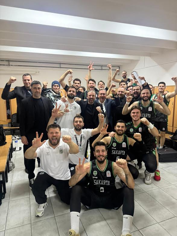 Namağlup Büyükşehir İzmir’den Galip Döndü: 13’te 13