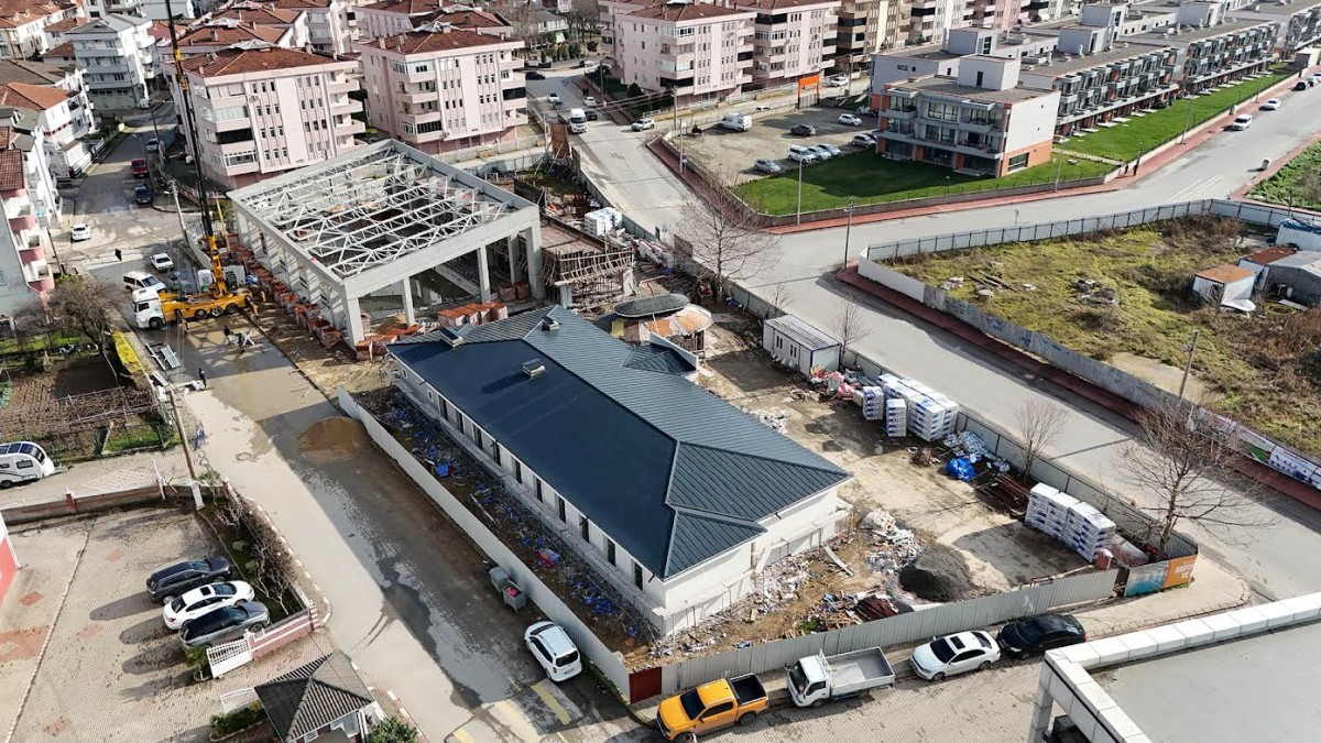 Arifiye Yüzme Havuzu ve Gençlik Merkezi’nde Geri Sayım