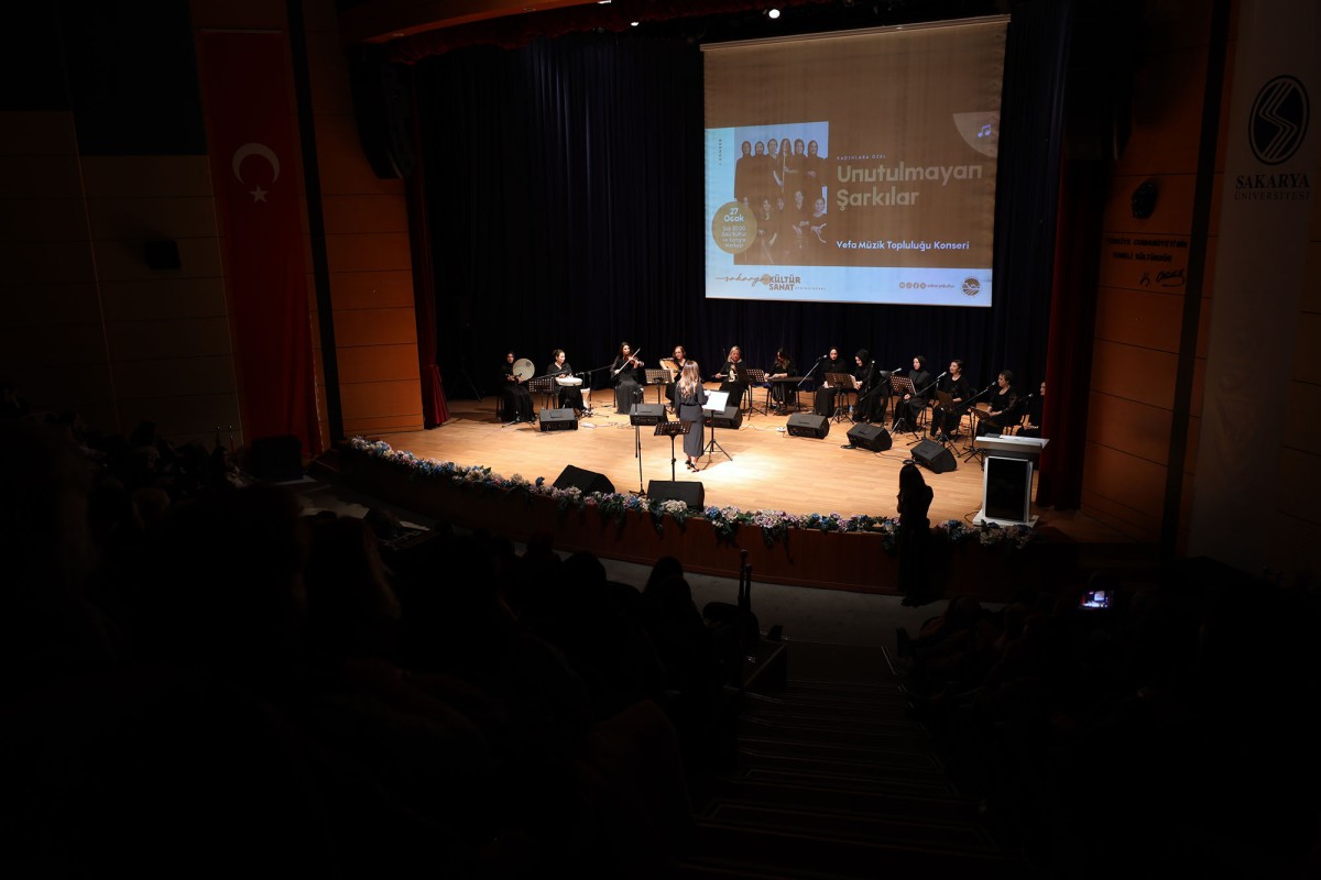 Kadınlara Özel Müzik Dolu Gece