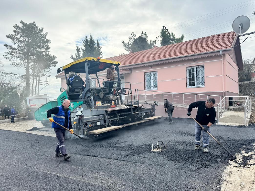 Selahiye Kültürevi’nde Asfalt Serimi Gerçekleştirildi