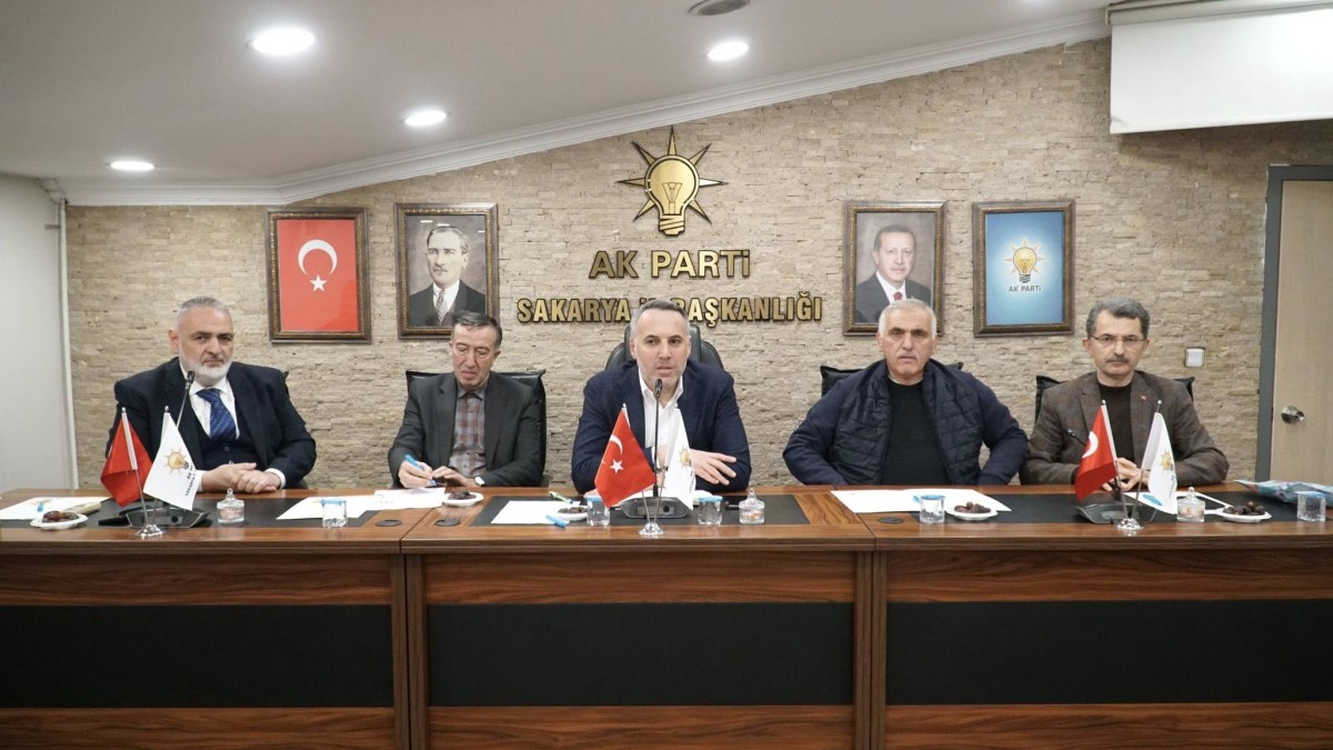 AK Parti Sakarya İl Başkanı Yunus Tever: Şehrimizi Daha İleri Taşıyacağız