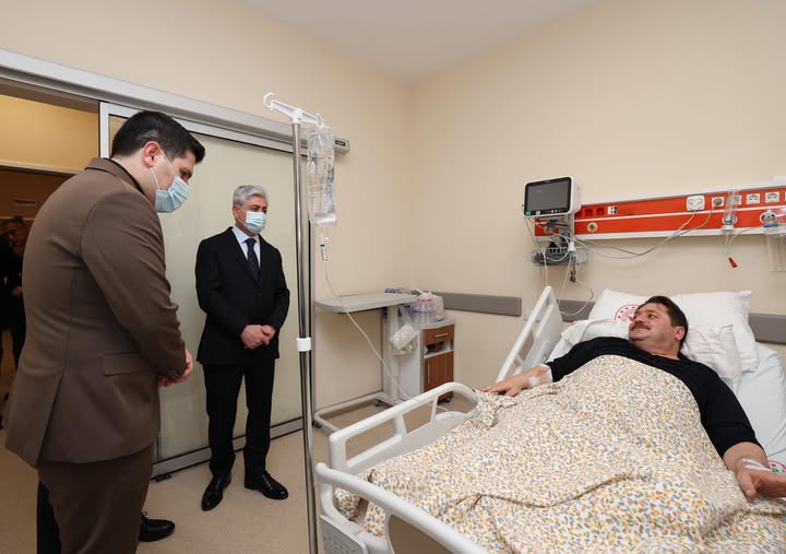 Vali ve Sağlık Müdürü, Bakırtaş’ı Ziyaret Etti