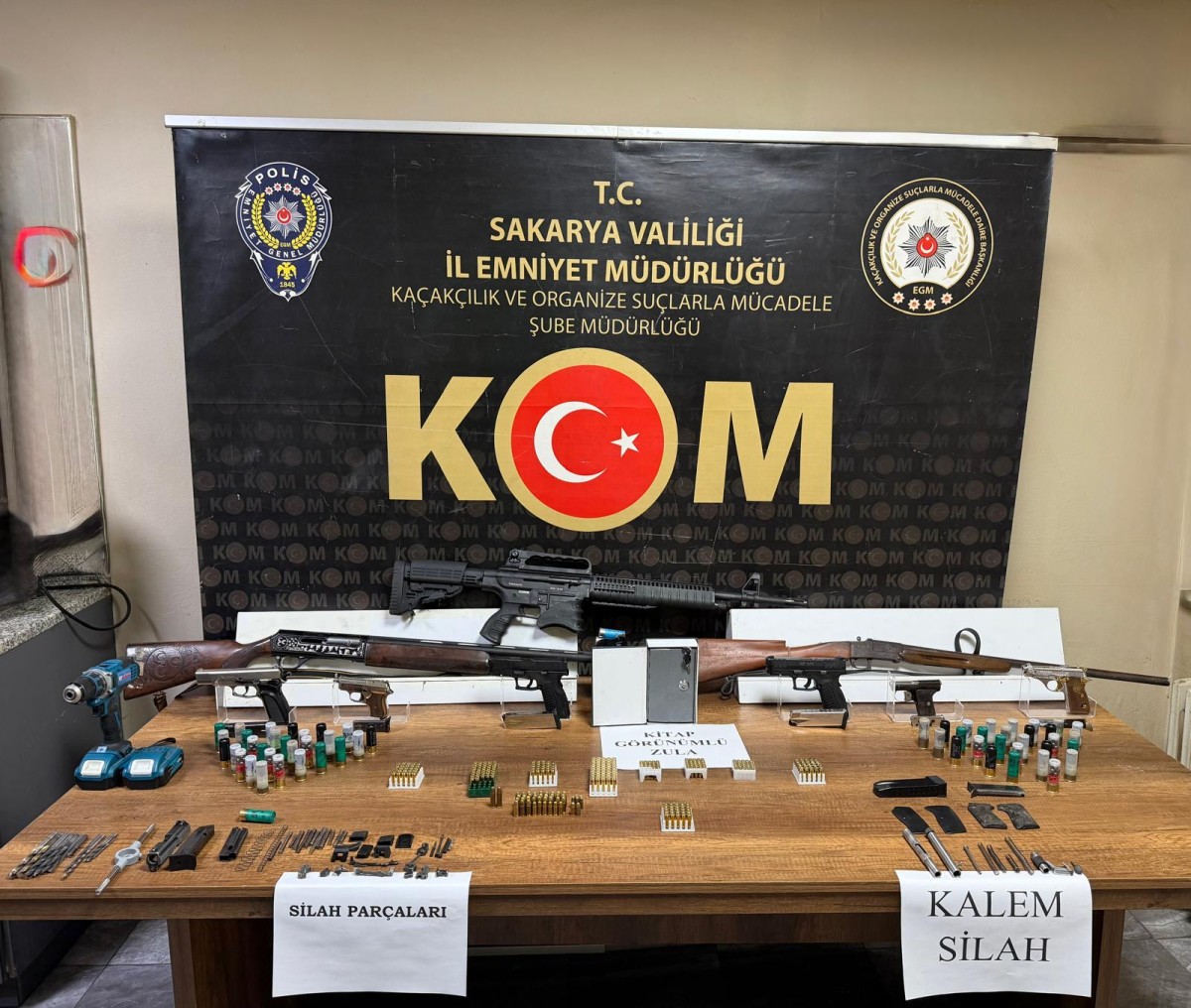 Silah Kaçakçılığı Operasyonu: 3 Şüpheli Yakalandı