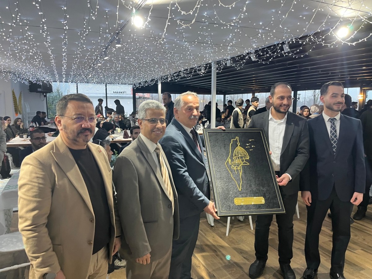 Arifiye’de Filistinli Öğrencilerle İftar Buluşması