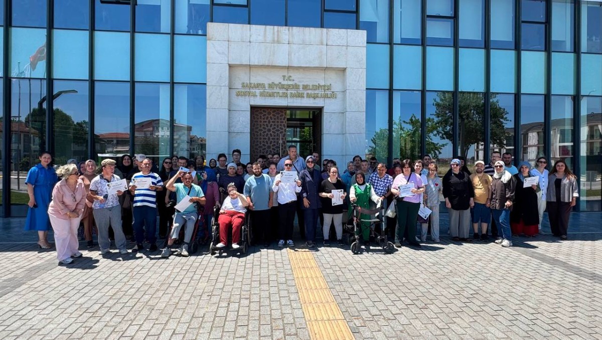Engelsiz Hobi Atölyelerinde karne sevinci yaşandı