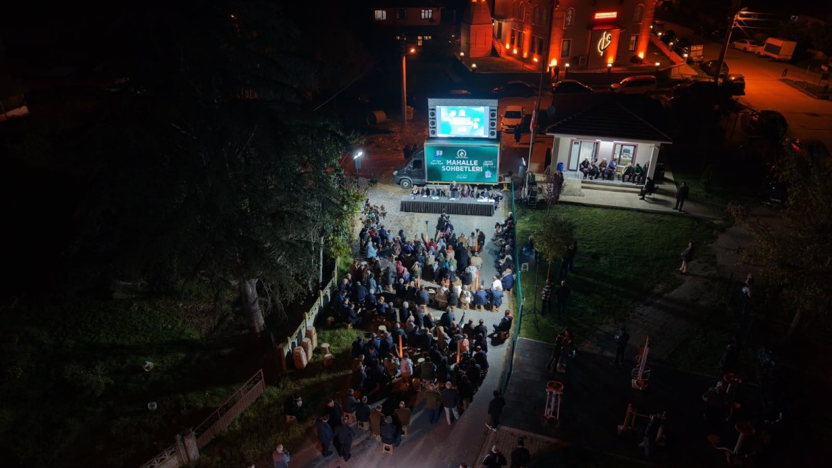 BAŞKAN ÖZLÜ SARAYYERİ MAHALLESİ’NDE