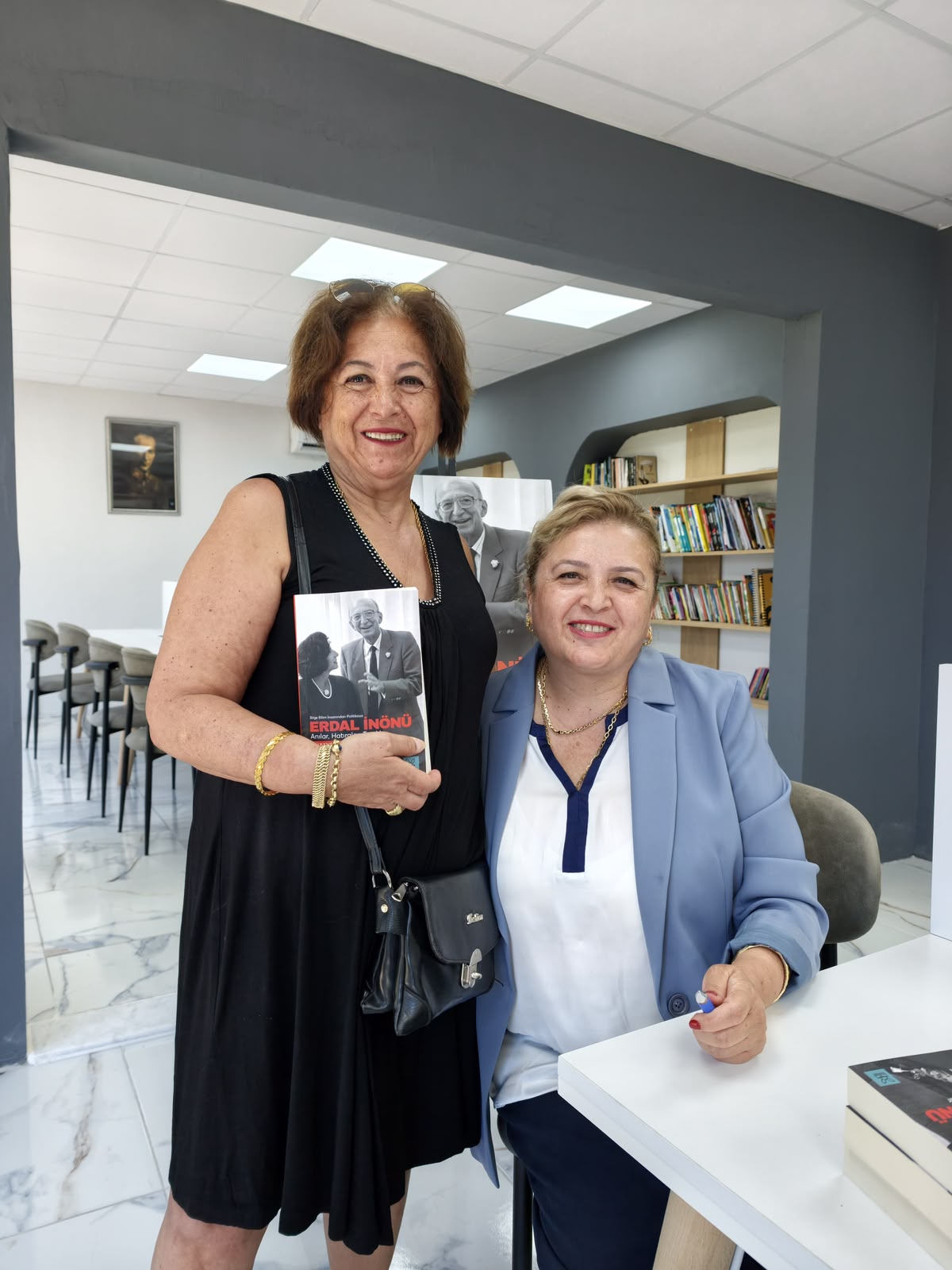 Gazeteci-Yazar Zübeyde Balcı Sapanca'da Okurlarıyla Buluştu